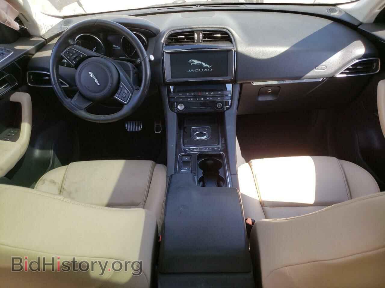 2019 JAGUAR F-PACE - VIN: SADCJ2FX9KA395436 - Фото 8