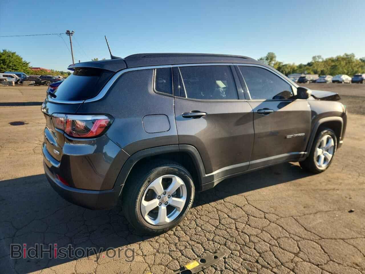 2019 JEEP COMPASS - VIN: 3C4NJDBB4KT813159 - Фото 3