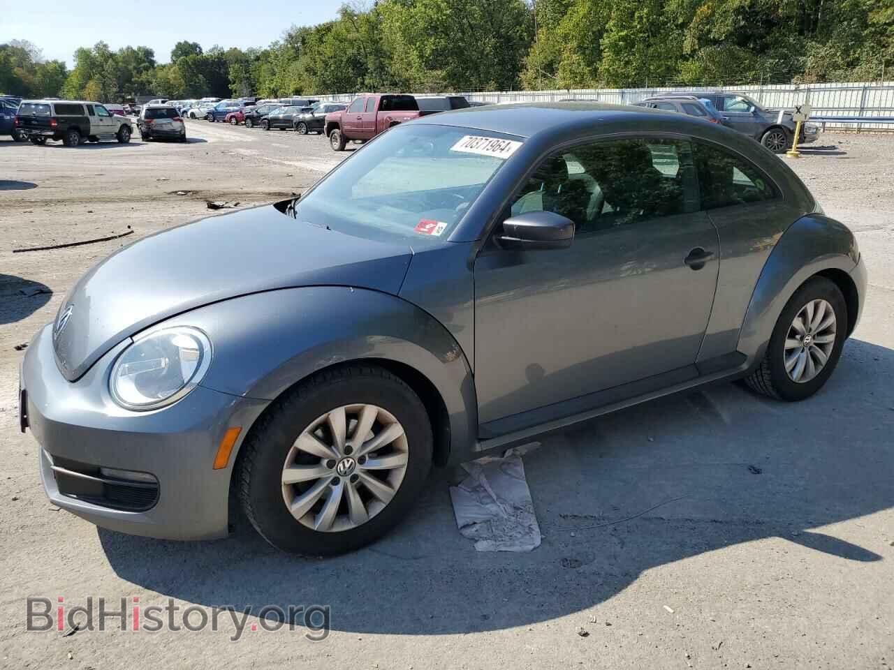Photo 3VWFP7AT2EM604478 - VOLKSWAGEN BEETLE 2014
