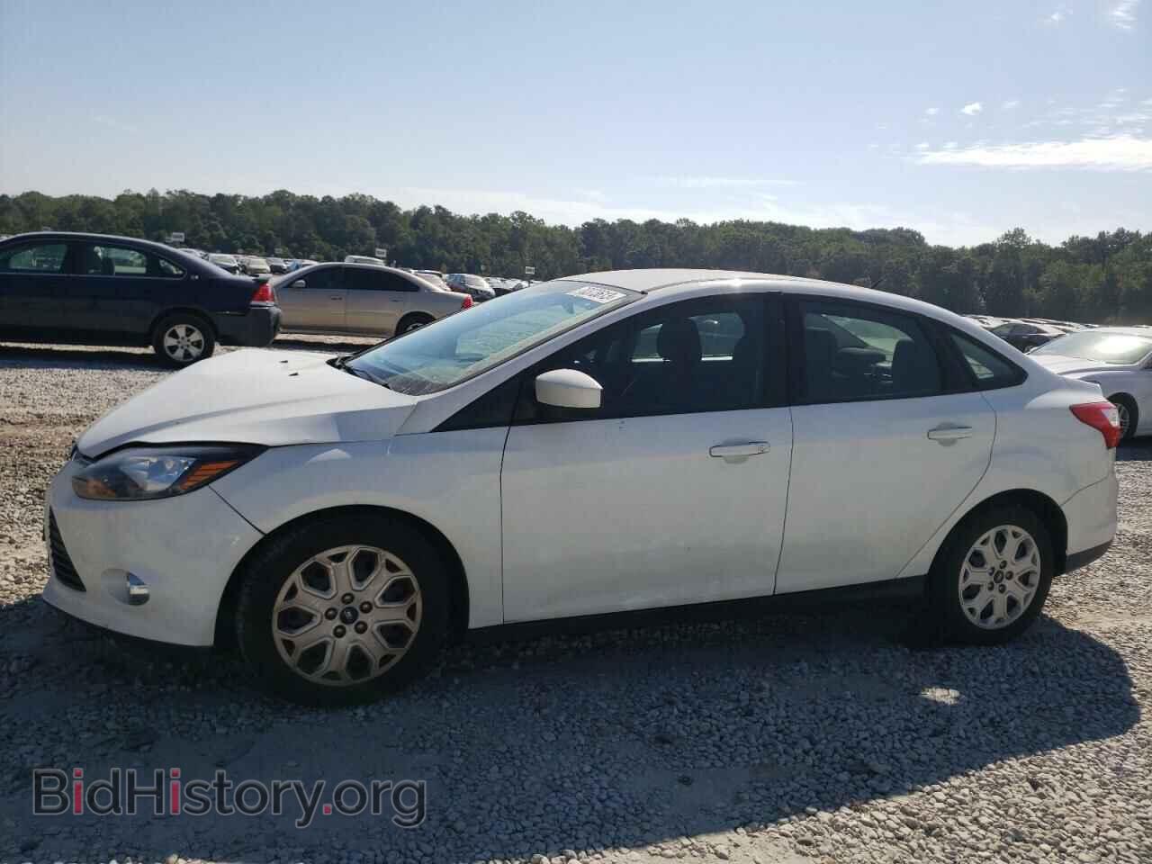 Photo 1FAHP3F24CL404422 - FORD FOCUS 2012