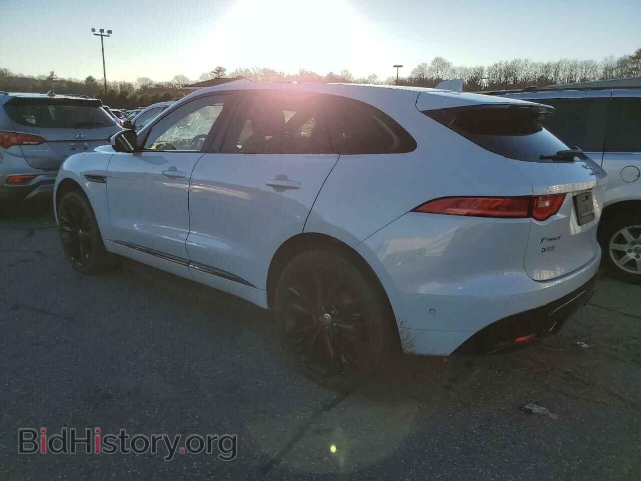 2017 JAGUAR F-PACE - VIN: SADCM2BV8HA071320 - Фото 2