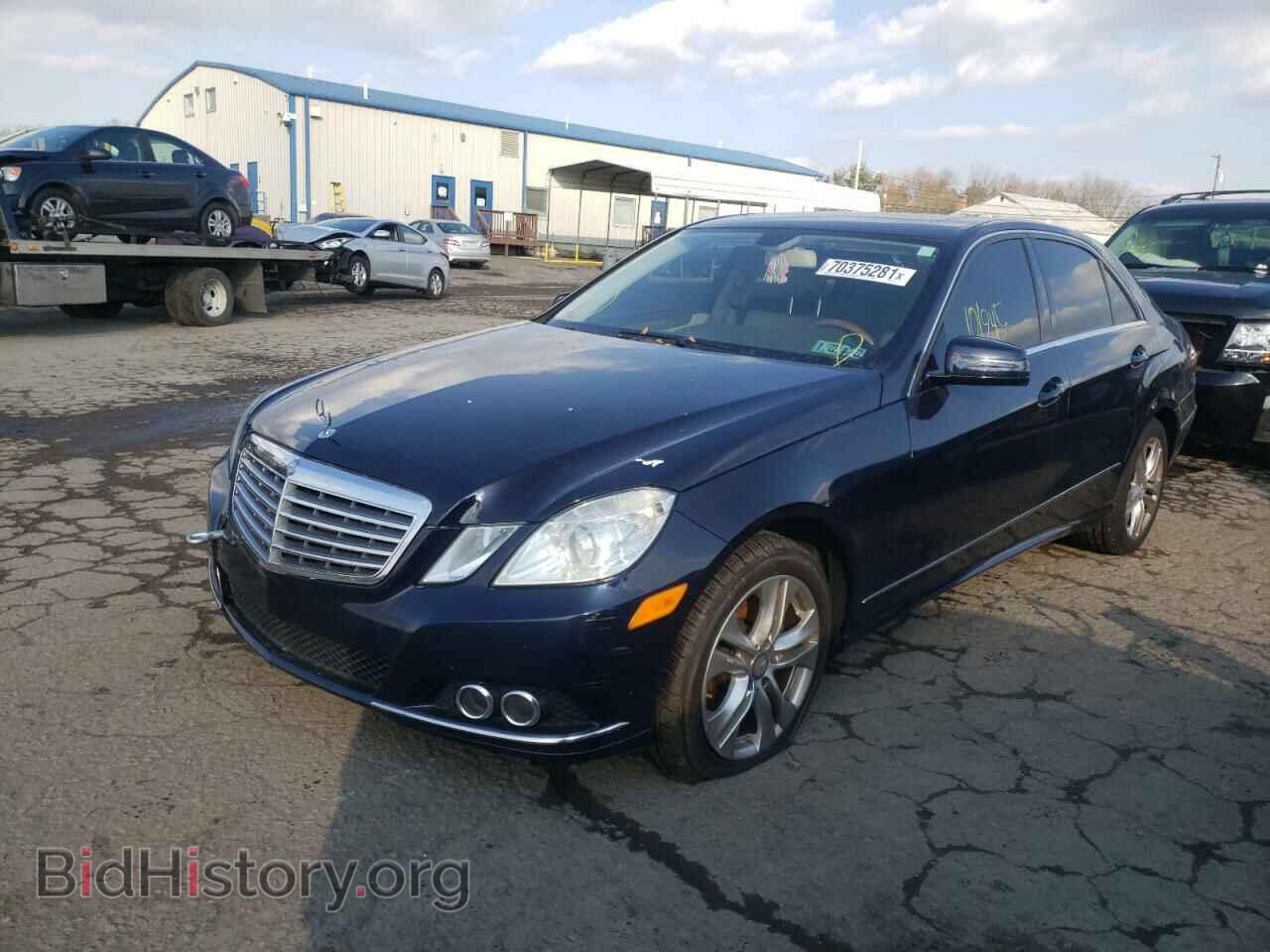 2011 MERCEDES-BENZ E-CLASS - VIN: WDDHF8HB4BA316557 - Фото 2