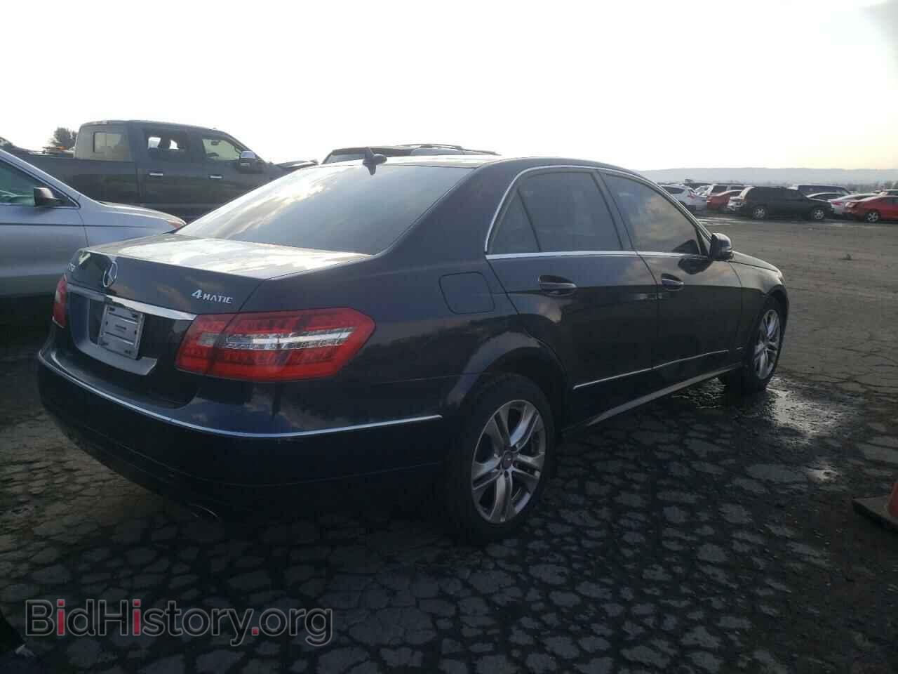 2011 MERCEDES-BENZ E-CLASS - VIN: WDDHF8HB4BA316557 - Фото 4