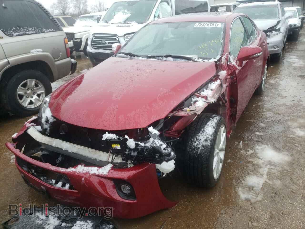 2011 LEXUS IS - VIN: JTHCF5C2XB5048342 - Photo 2
