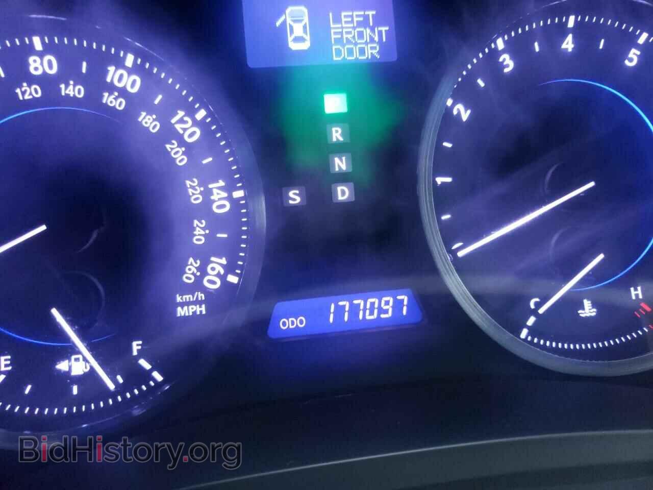 2011 LEXUS IS - VIN: JTHCF5C2XB5048342 - Photo 8