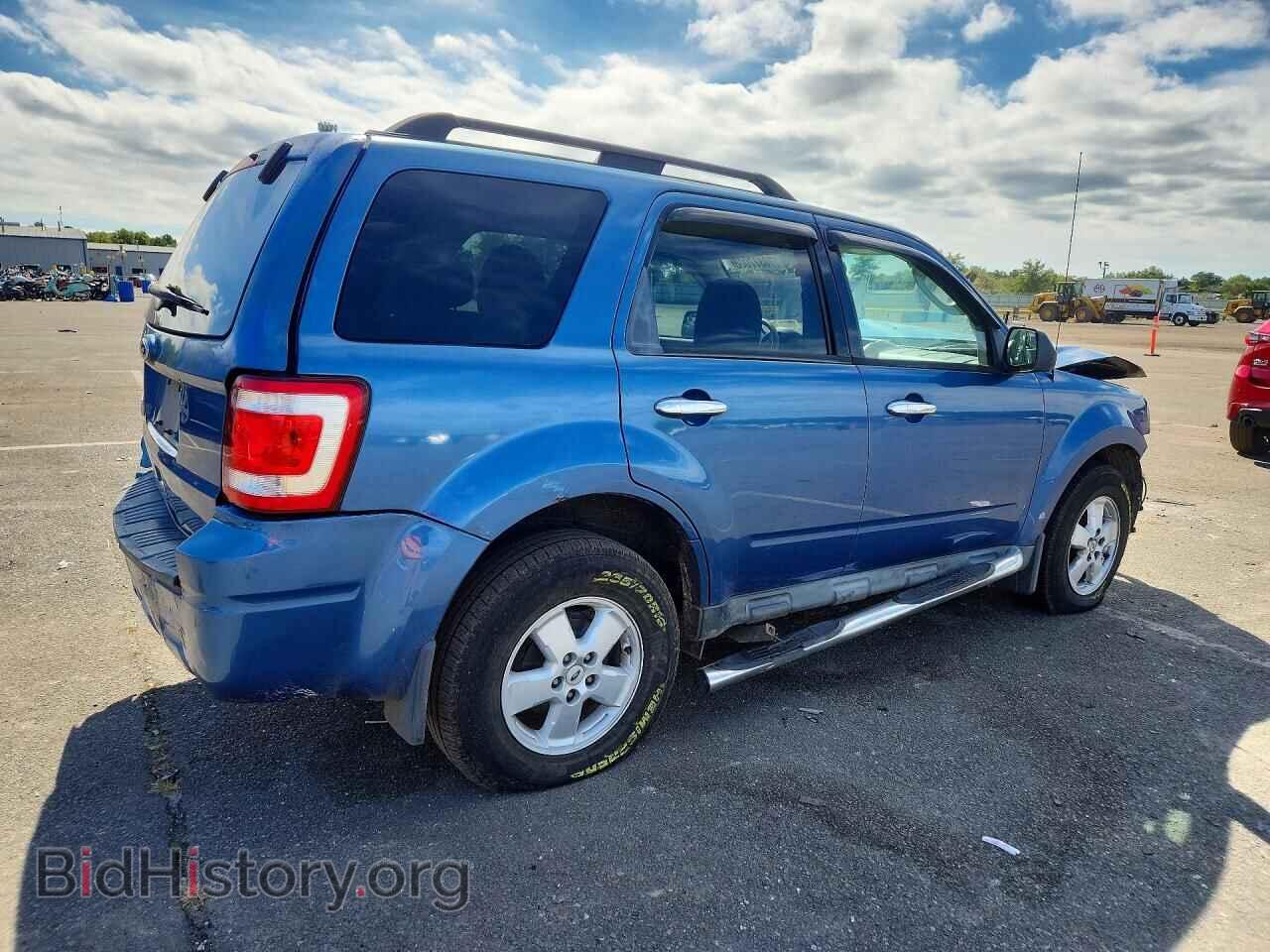 2010 FORD ESCAPE - VIN: 1FMCU0D70AKA69801 - Фото 3