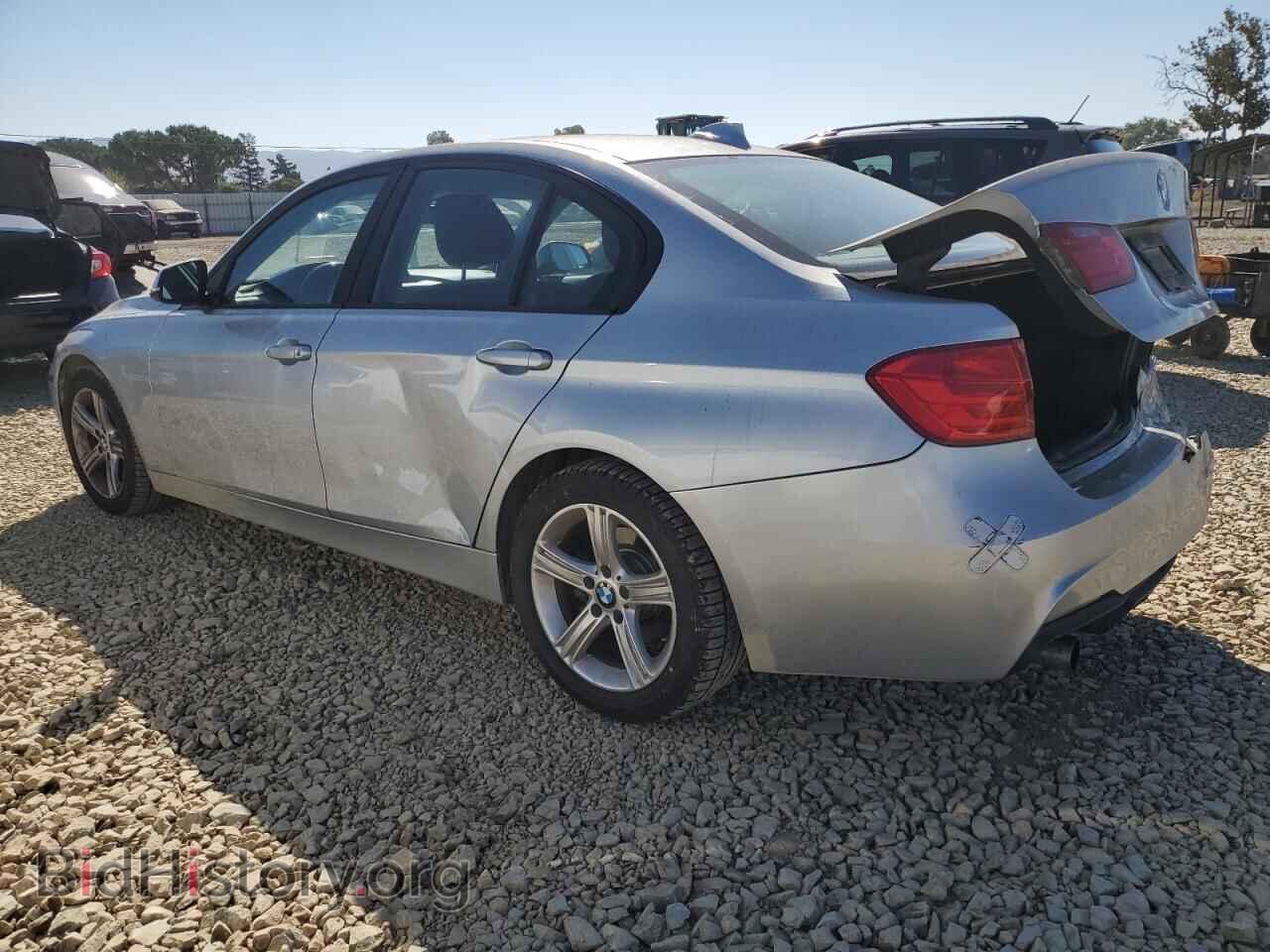 2013 BMW 3 SERIES - VIN: WBA3B1C50DK128038 - Фото 2