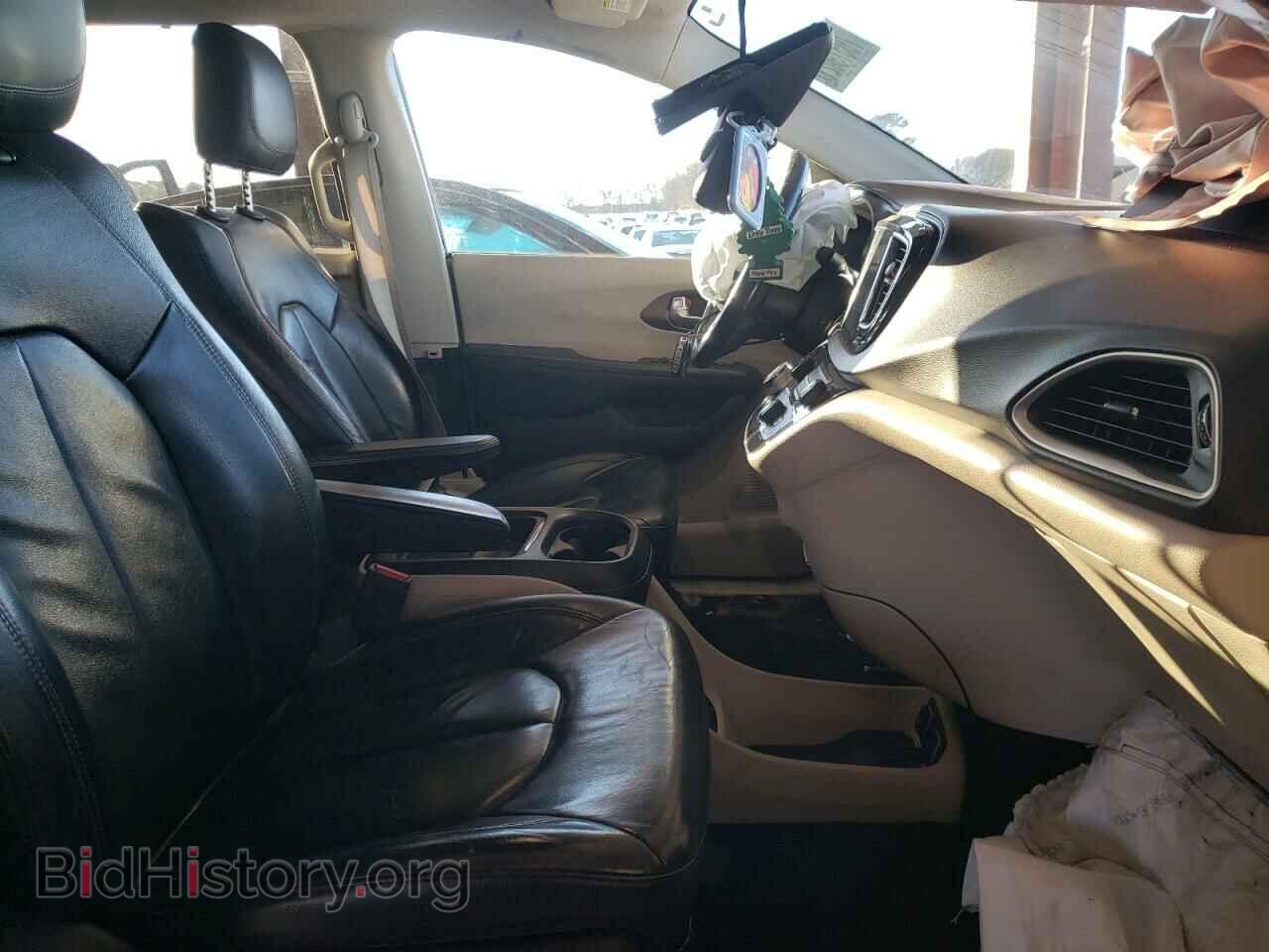 2017 CHRYSLER PACIFICA - VIN: 2C4RC1BG1HR762981 - Photo 5
