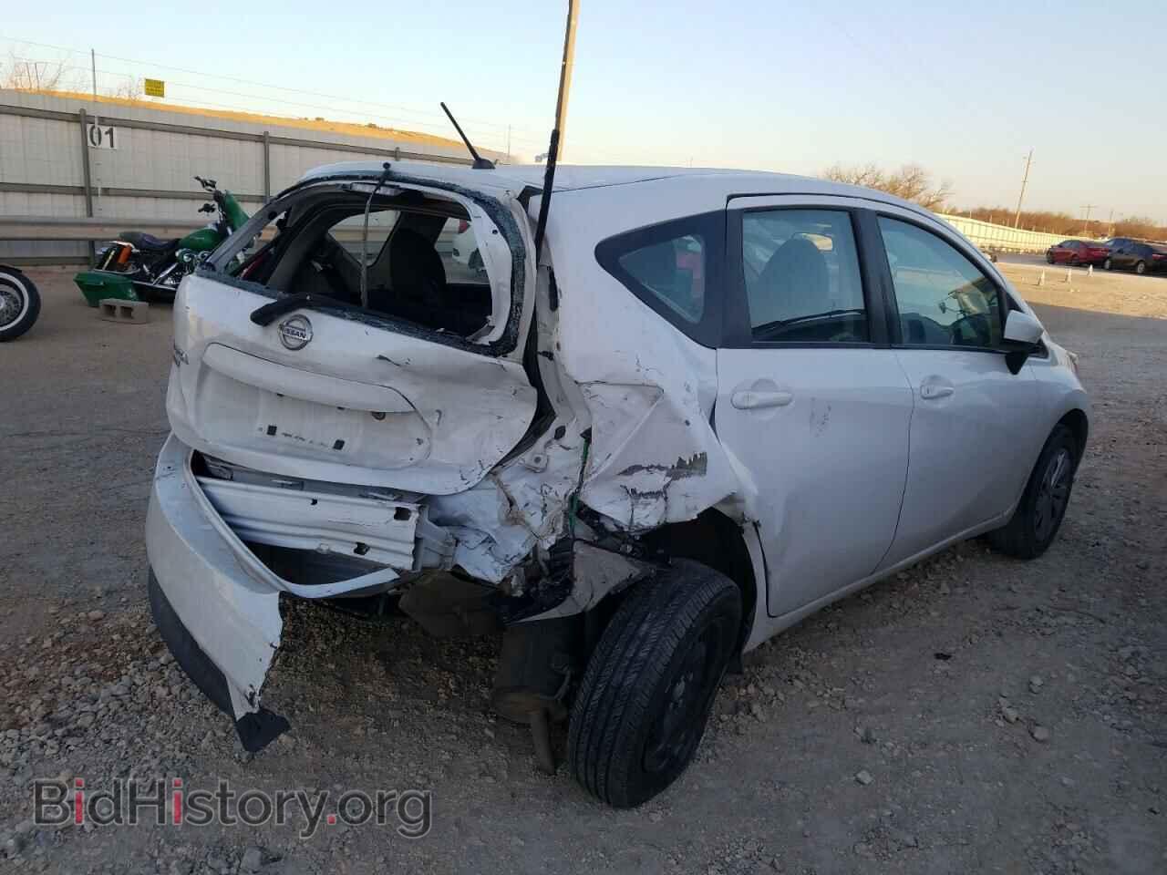 2019 NISSAN VERSA - VIN: 3N1CE2CP3KL355241 - Фото 4