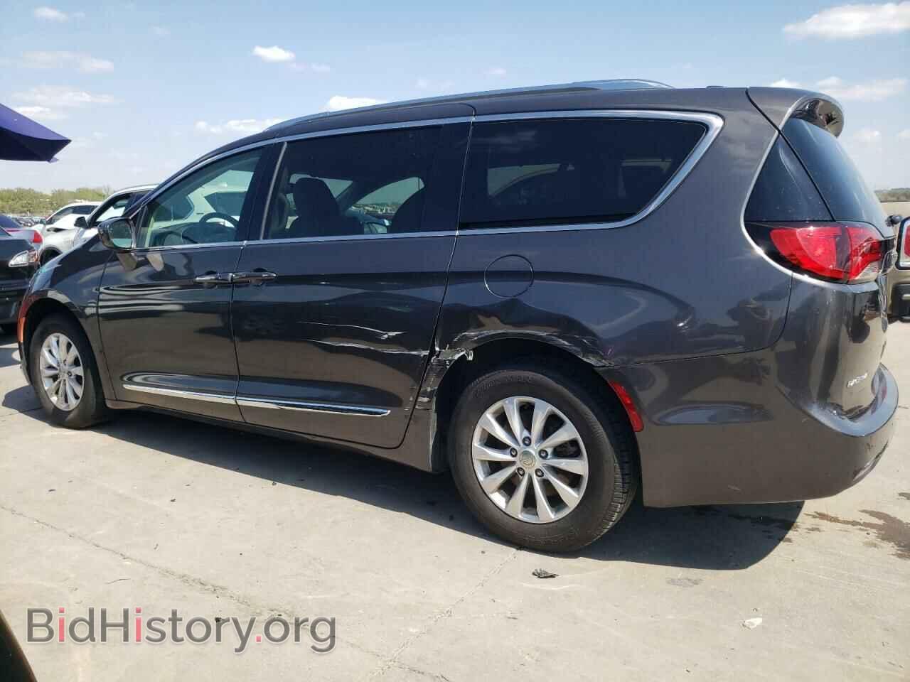 2019 CHRYSLER PACIFICA - VIN: 2C4RC1BG9KR507003 - Photo 2