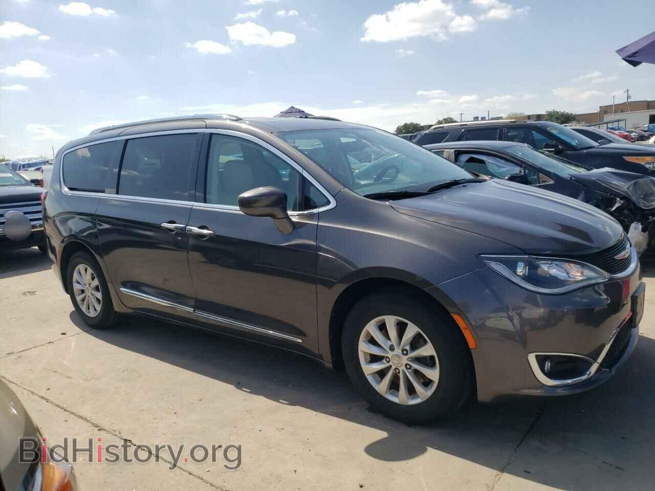 2019 CHRYSLER PACIFICA - VIN: 2C4RC1BG9KR507003 - Photo 4