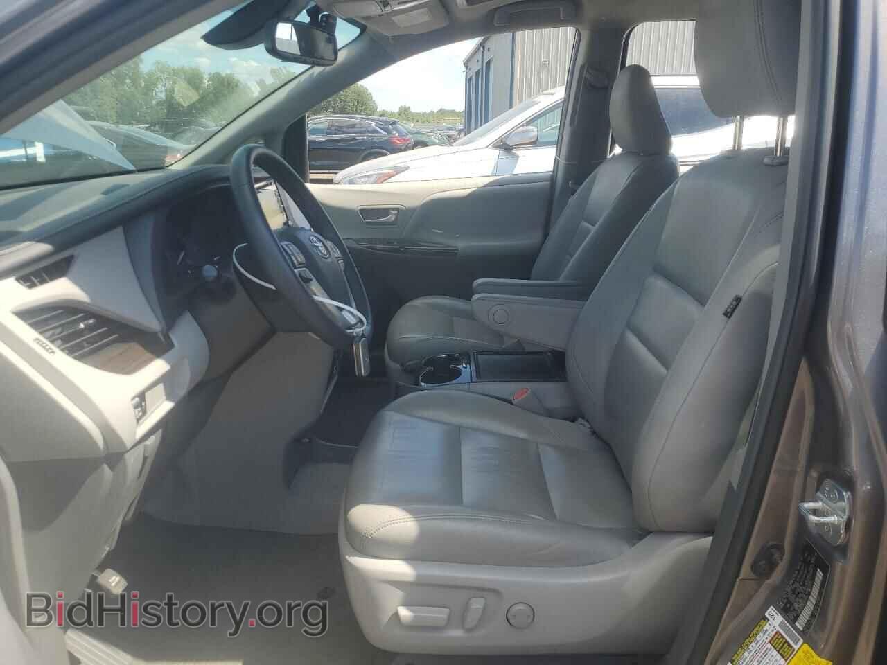 2019 TOYOTA All Models - VIN: 5TDYZ3DC7KS977943 - Фото 7