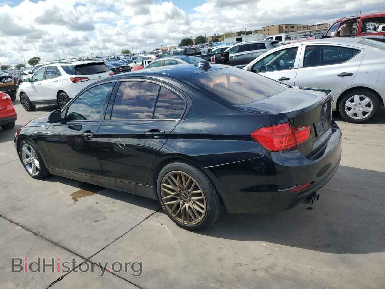 2015 BMW 3 SERIES - VIN: WBA3A5C57FF609085 - Фото 2