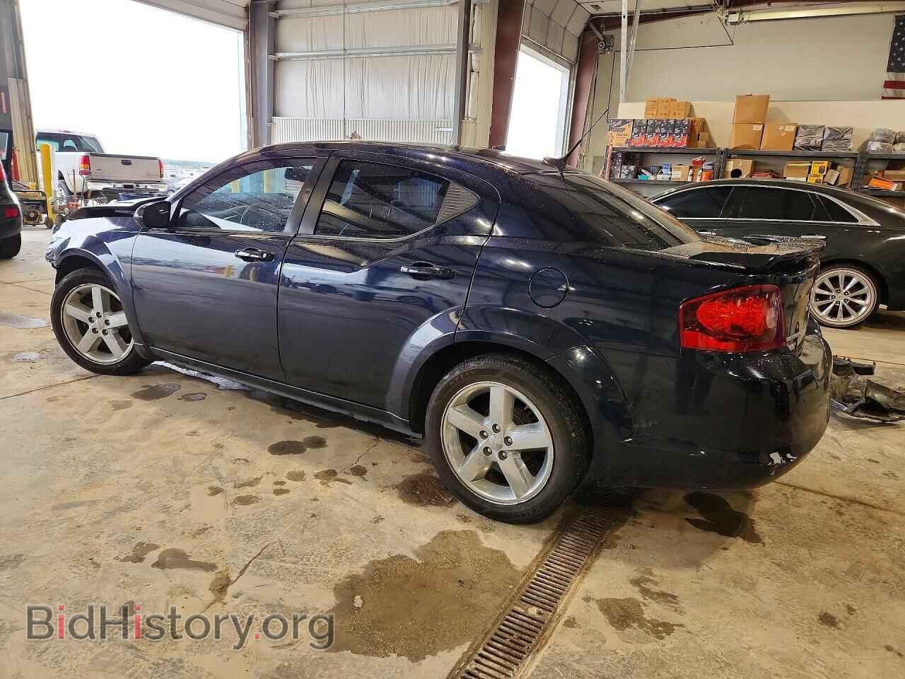 2011 DODGE AVENGER - VIN: 1B3BD2FG2BN550238 - Photo 2