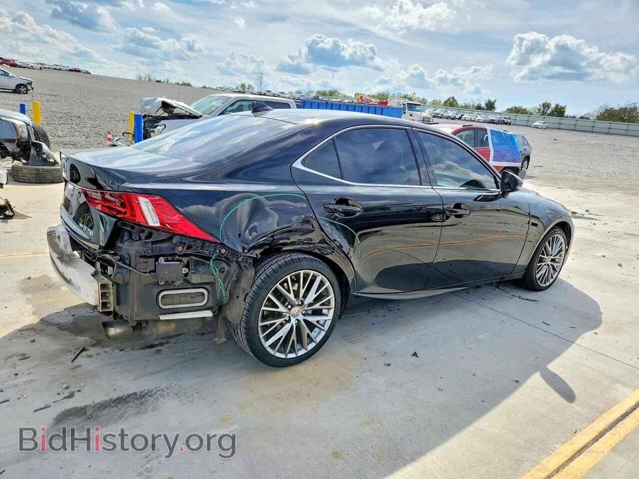 2014 LEXUS IS - VIN: JTHCF1D22E5011975 - Photo 3