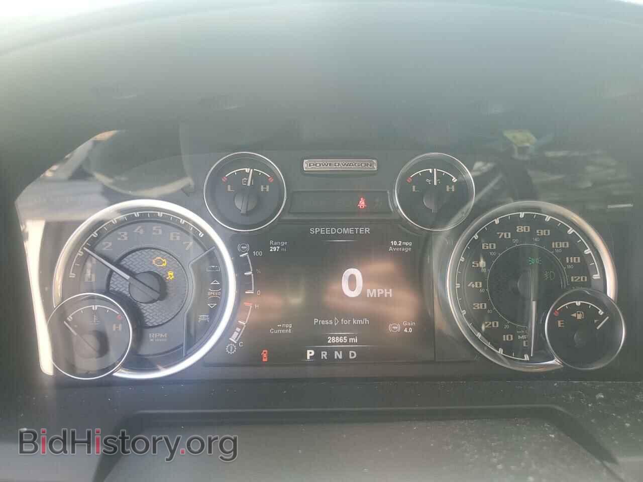 2018 RAM 2500 - VIN: 3C6TR5EJ8JG379710 - Photo 9