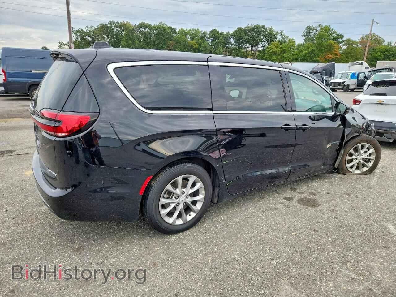 2026 CHRYSLER PACIFICA - VIN: 2C4RC1GG3TR190393 - Photo 3