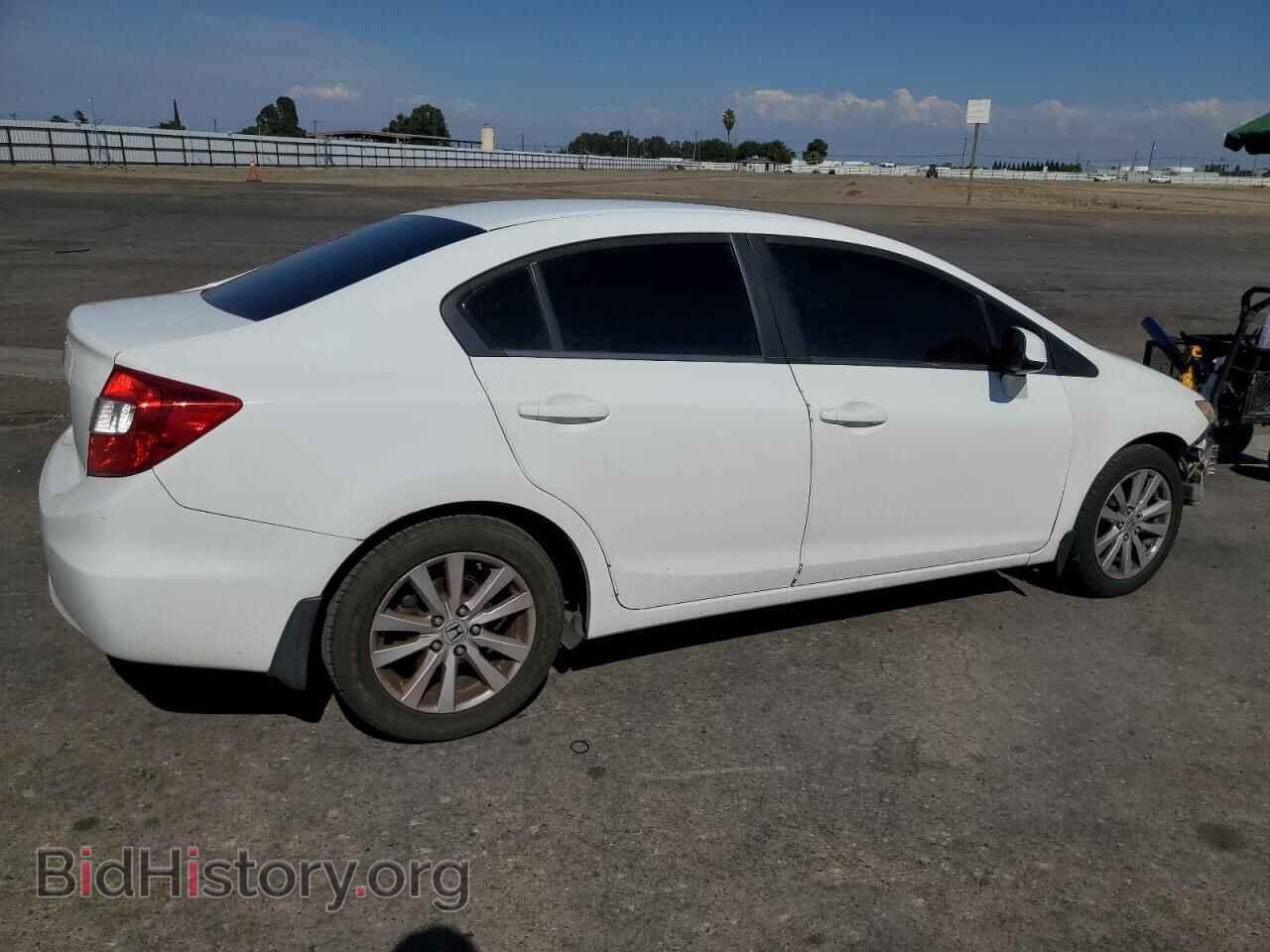 2012 HONDA CIVIC - VIN: 2HGFB2F86CH584564 - Фото 3