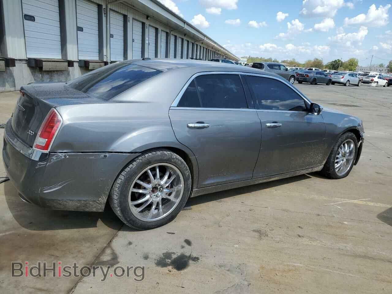 2012 CHRYSLER 300 - VIN: 2C3CCAHGXCH196089 - Фото 3