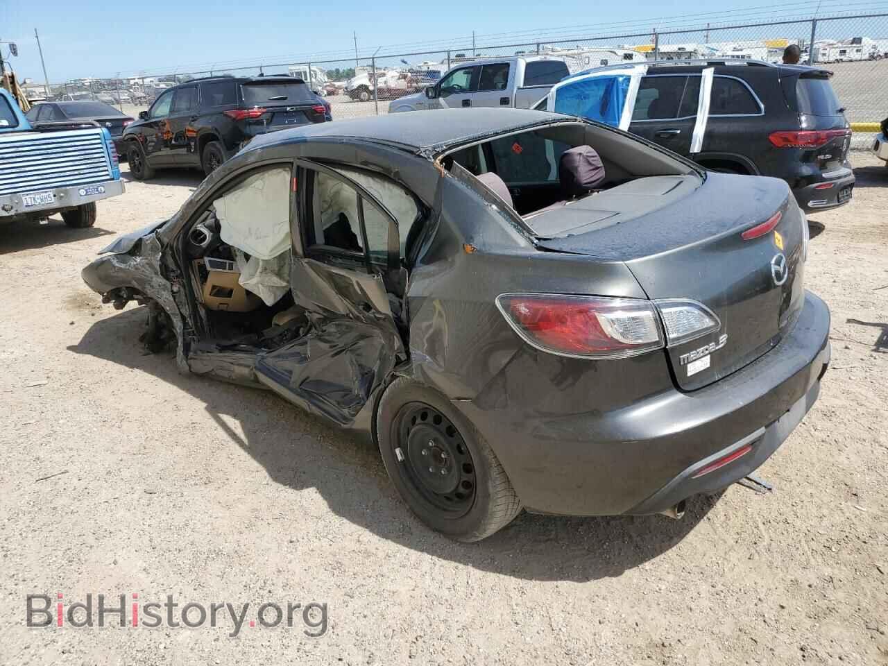 2011 MAZDA 3 - VIN: JM1BL1VF3B1445364 - Photo 2