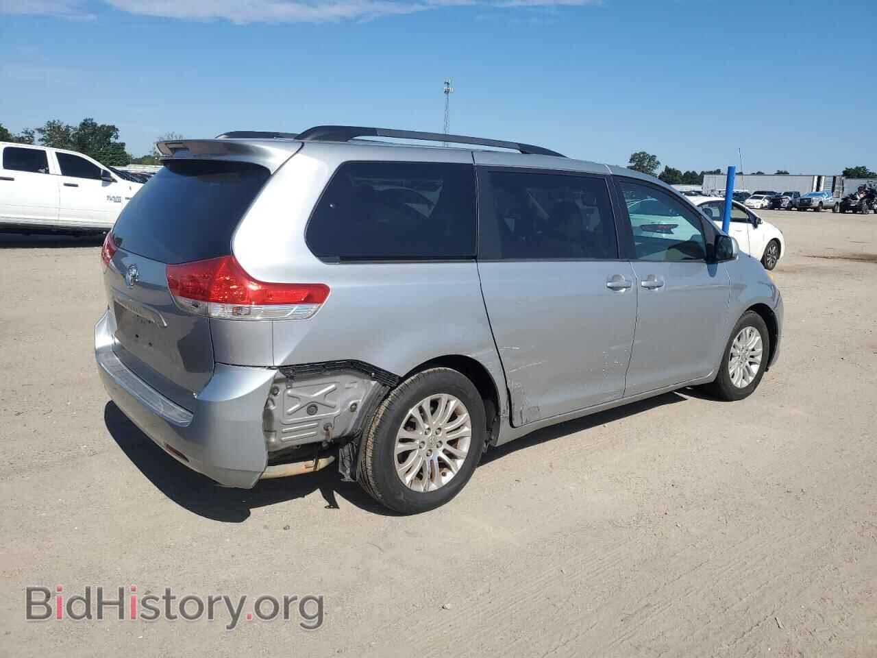 2011 TOYOTA All Models - VIN: 5TDYK3DC7BS087690 - Фото 3