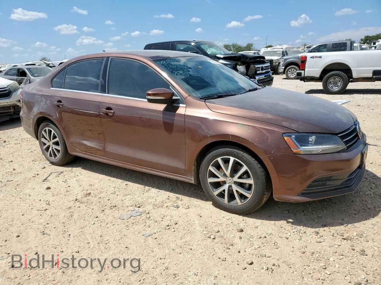 2017 VOLKSWAGEN JETTA - VIN: 3VWDB7AJ2HM364566 - Фото 4