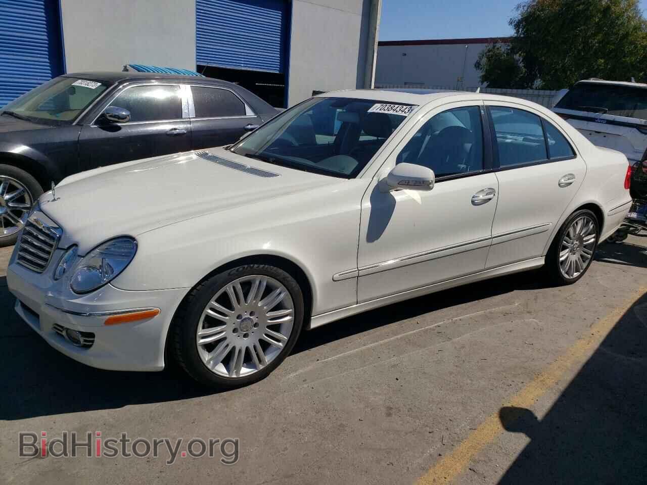 Photo WDBUF56X18B203561 - MERCEDES-BENZ E-CLASS 2008