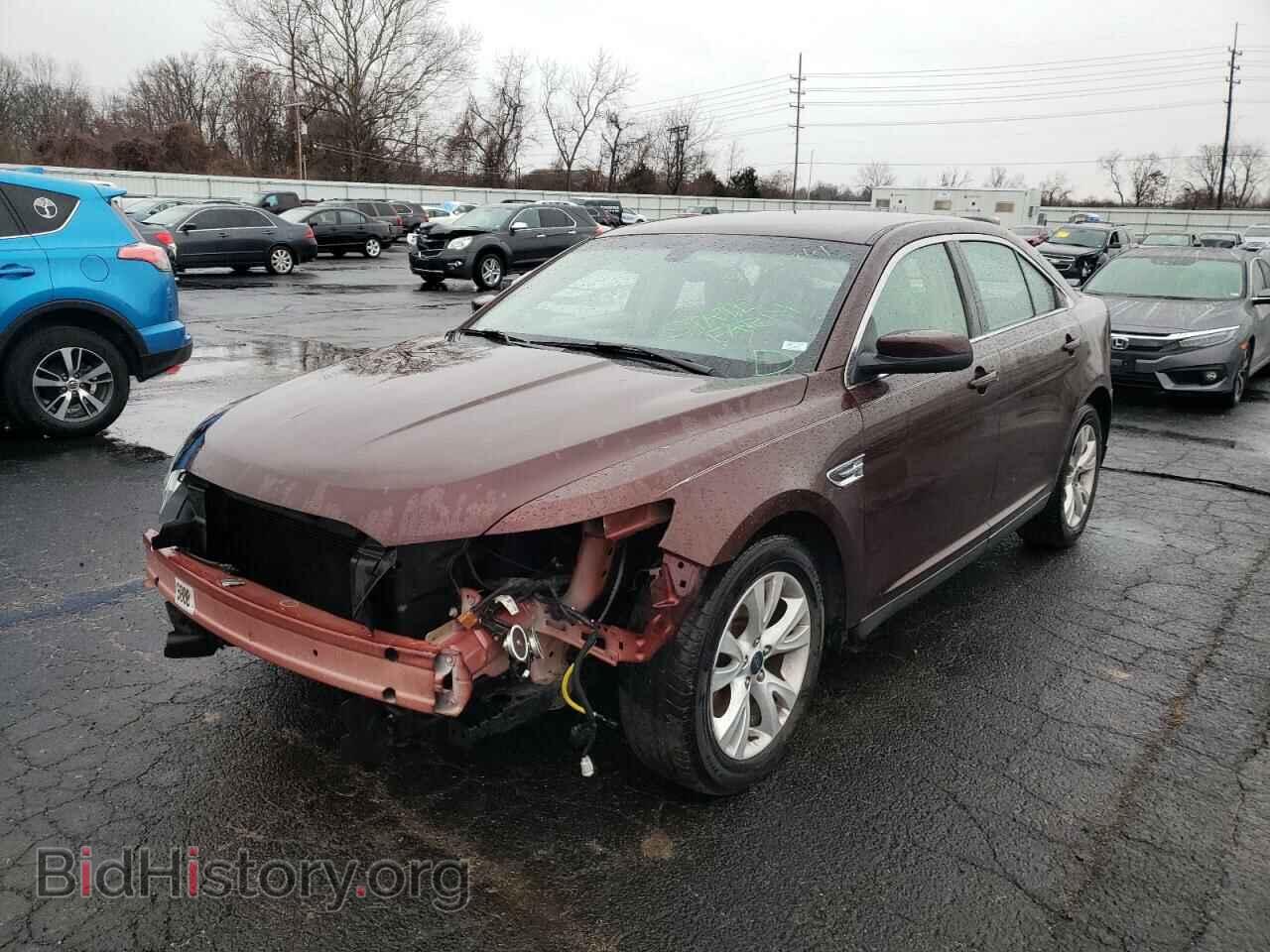 2010 FORD TAURUS - VIN: 1FAHP2EW4AG127923 - Фото 2
