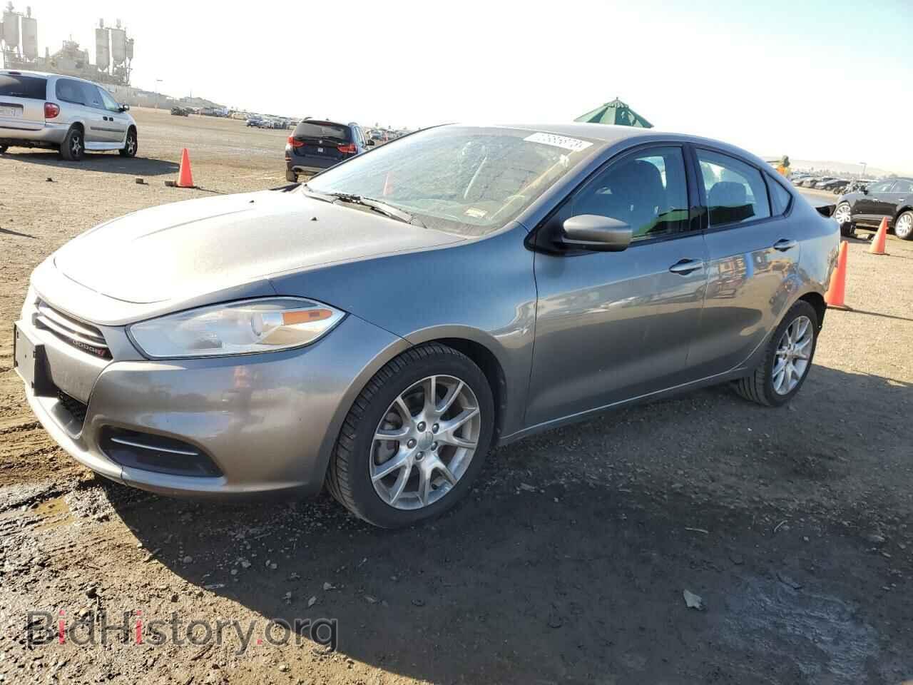 Photo 1C3CDFBA8DD209421 - DODGE DART 2013