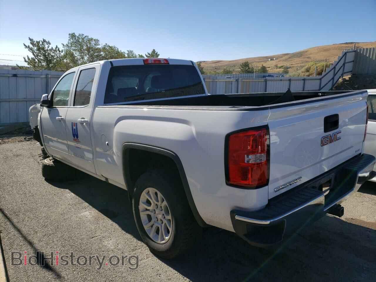 2018 GMC SIERRA - VIN: 1GTV2MEC0JZ368122 - Фото 2