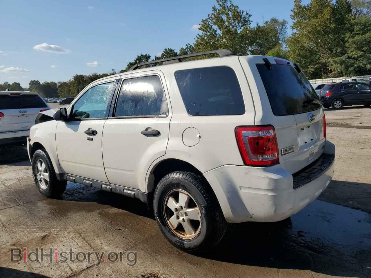 2012 FORD ESCAPE - VIN: 1FMCU0D73CKA27660 - Фото 2