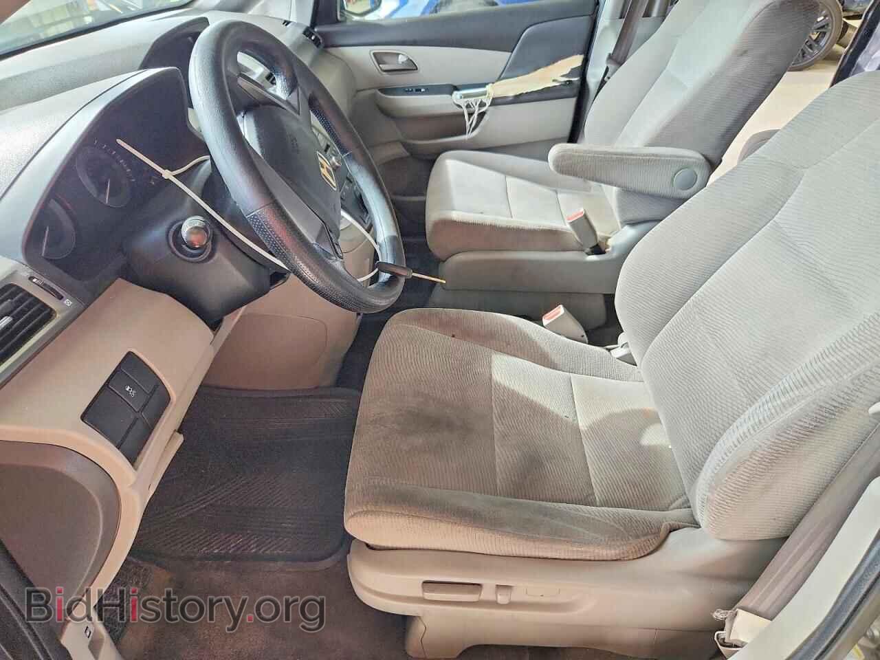 2011 HONDA ODYSSEY - VIN: 5FNRL5H23BB048131 - Фото 7
