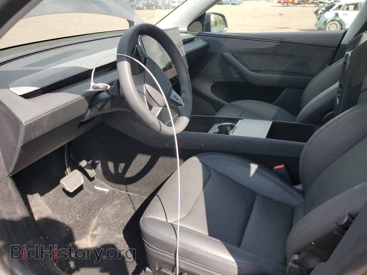 2026 TESLA MODEL Y - VIN: 7SAYGDEE8TF386640 - Photo 7