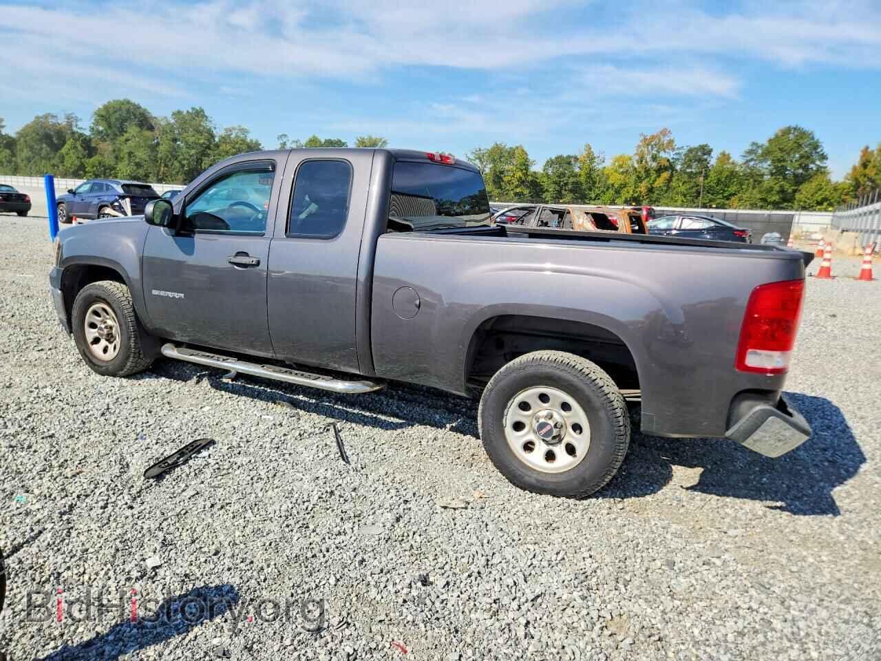2011 GMC SIERRA - VIN: 1GTR1TEX9BZ289924 - Photo 2