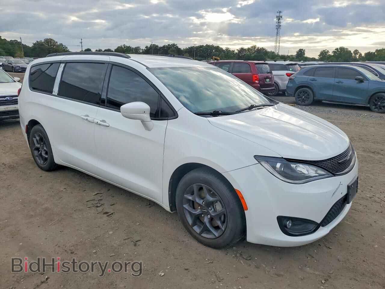 2018 CHRYSLER PACIFICA - VIN: 2C4RC1BG7JR261809 - Фото 4