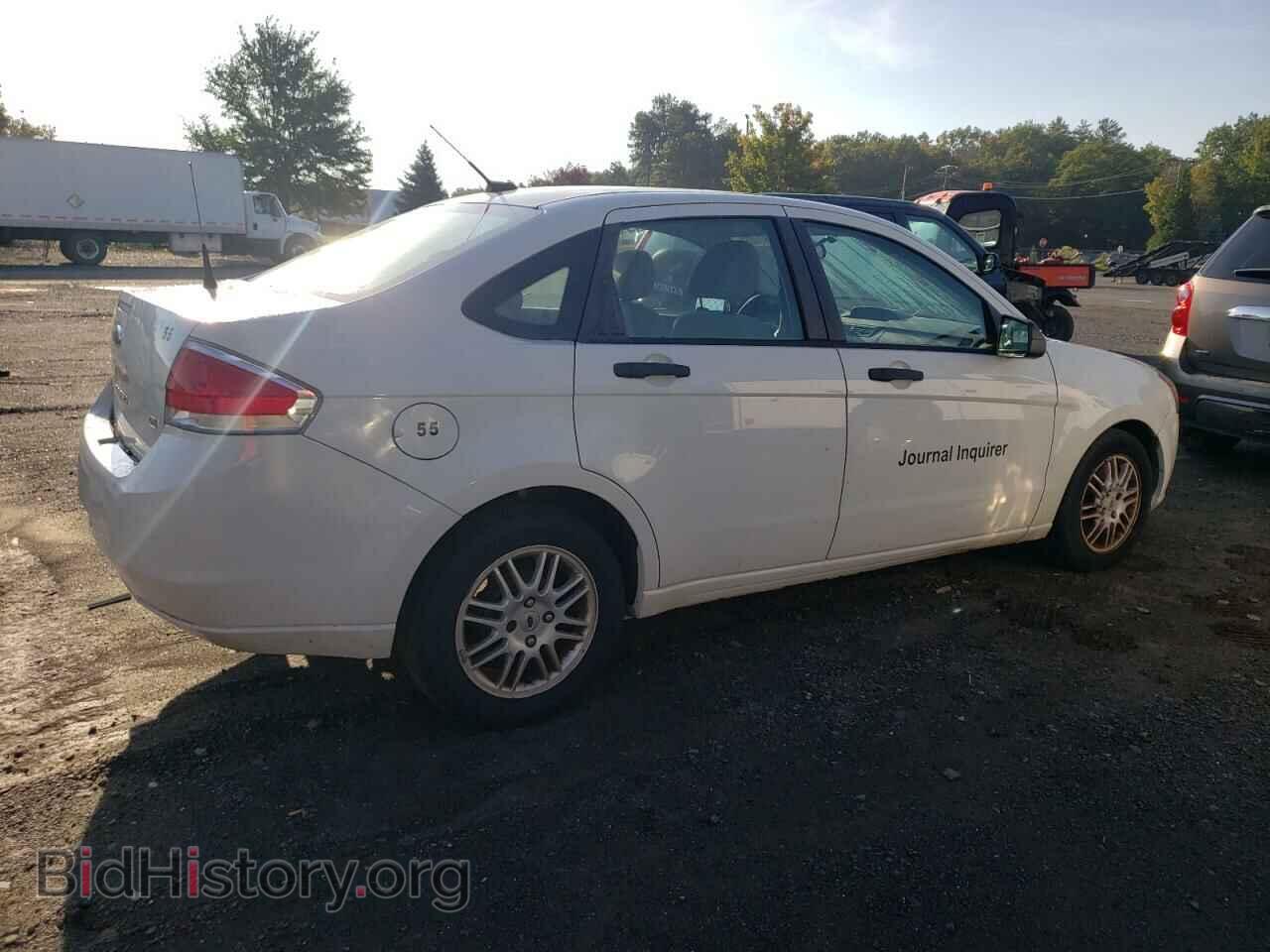 2011 FORD FOCUS - VIN: 1FAHP3FN5BW182299 - Photo 3