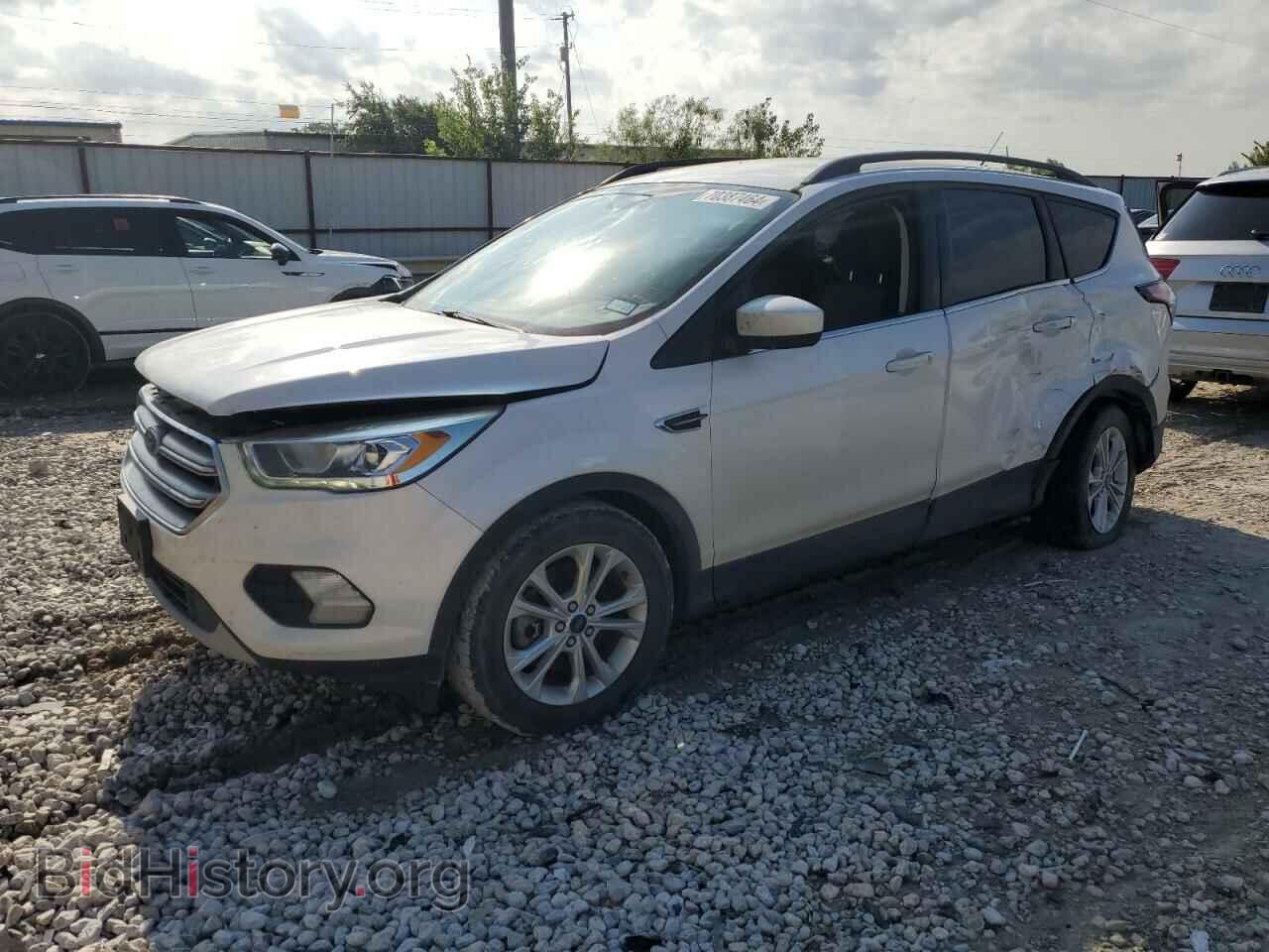 Фотография 1FMCU0G99HUE93599 - FORD ESCAPE 2017