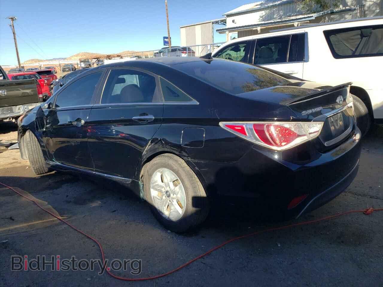2012 HYUNDAI SONATA - VIN: KMHEC4A42CA048020 - Фото 2