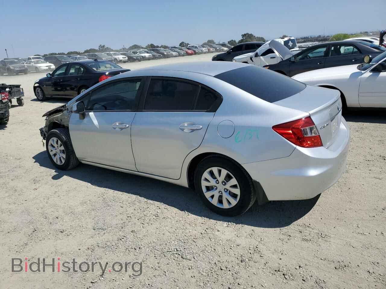 2012 HONDA CIVIC - VIN: 2HGFB2F56CH588233 - Фото 2