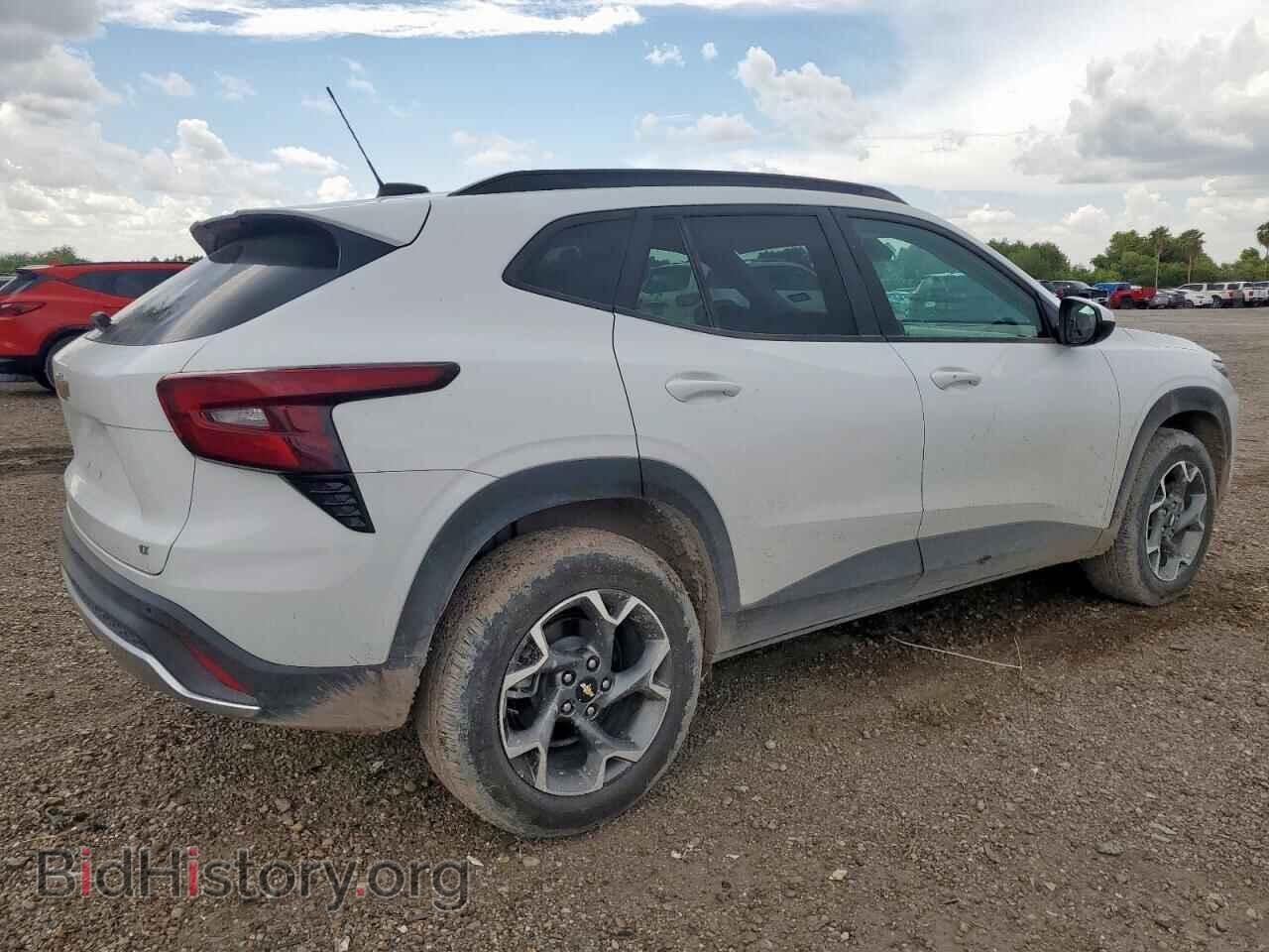 2025 CHEVROLET TRAX - VIN: KL77LHEP0SC193100 - Фото 3