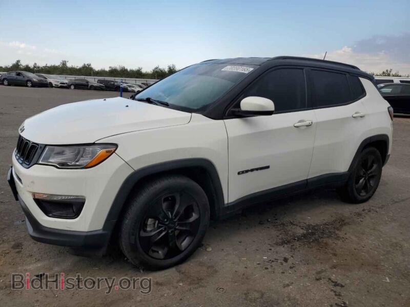 2020 Jeep COMPASS Latitude (VIN 3C4NJCBB0LT102098) — фото 1 из 15, Copart, повреждение: передняя часть