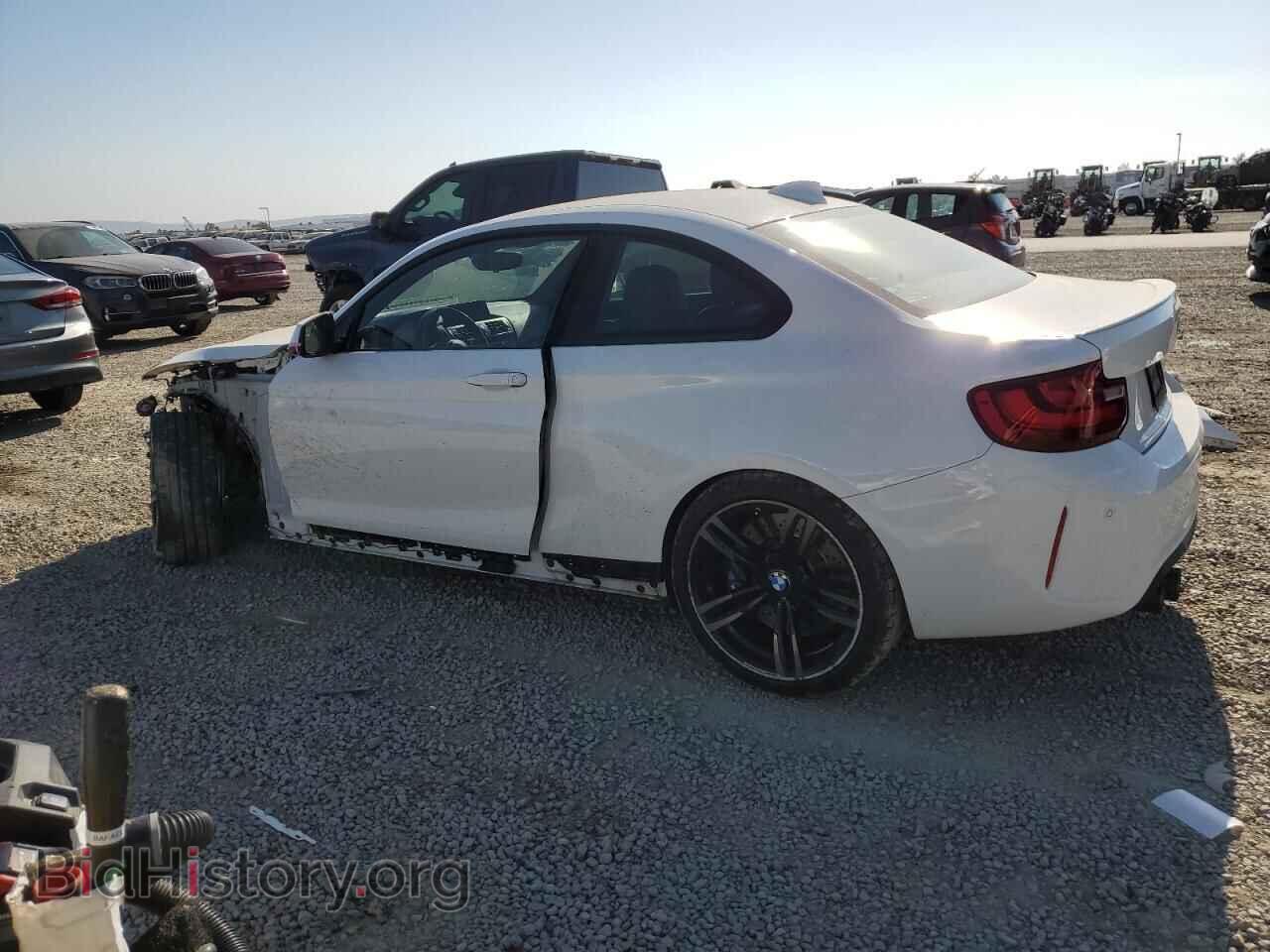2017 BMW M2 - VIN: WBS1H9C54HV786479 - Фото 2