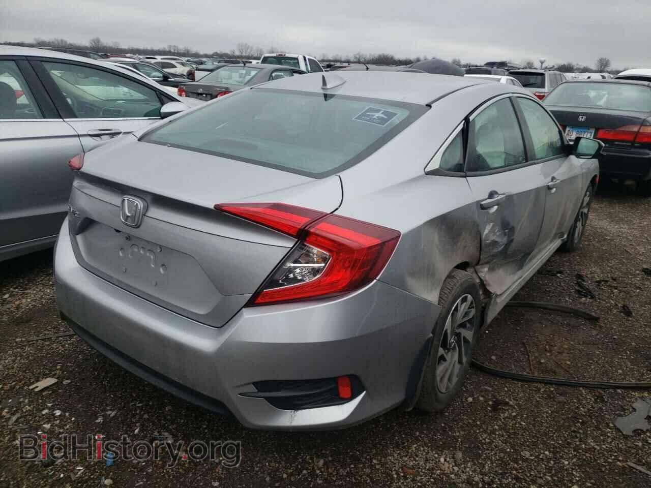 2018 HONDA CIVIC - VIN: 19XFC2F75JE009402 - Фото 4