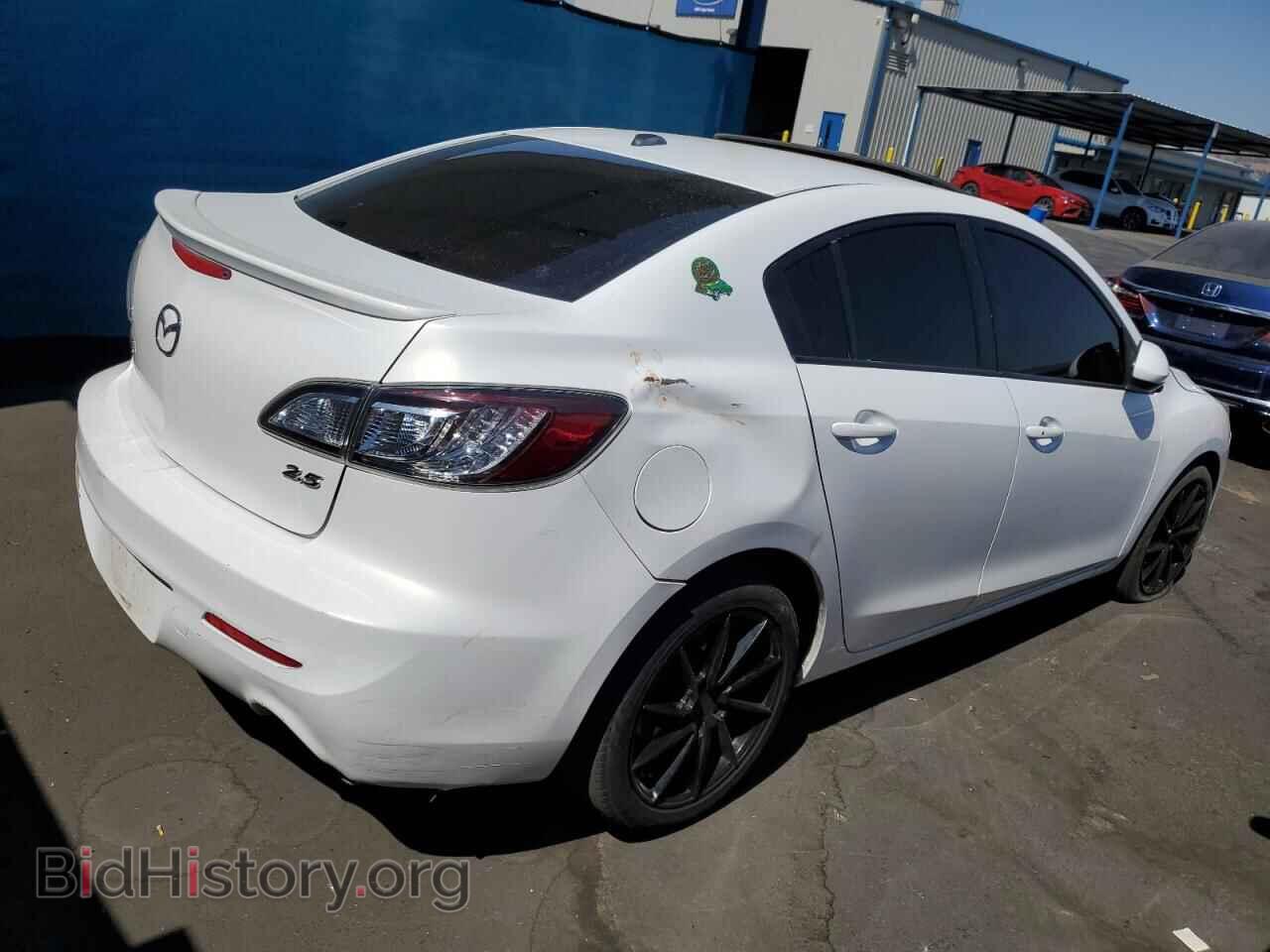 2011 MAZDA MAZDA3 - VIN: JM1BL1W61B1362837 - Фото 3