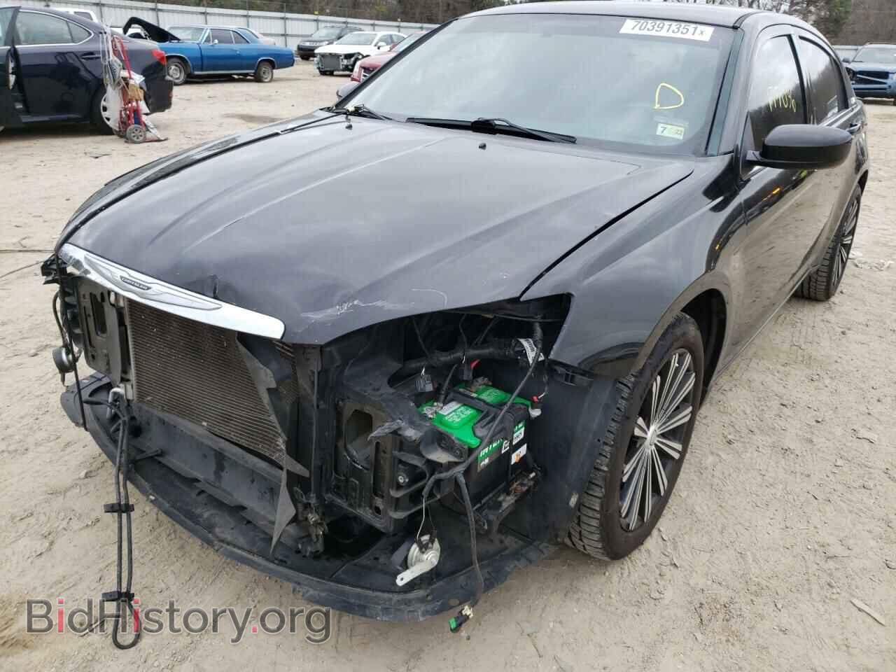 2014 CHRYSLER 200 - VIN: 1C3CCBBB1EN178996 - Фото 2