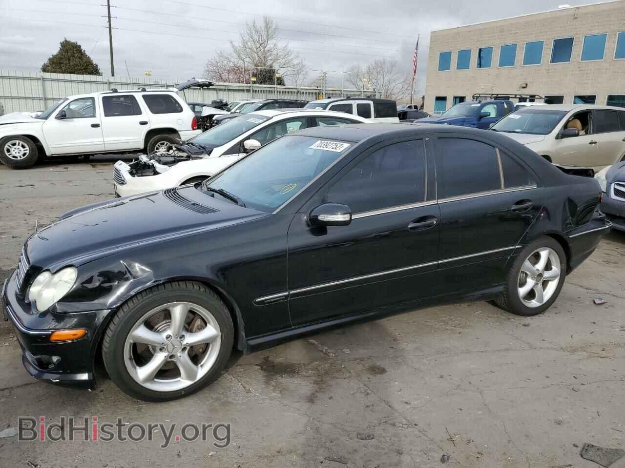 Photo WDBRF52H27A951261 - MERCEDES-BENZ C-CLASS 2007