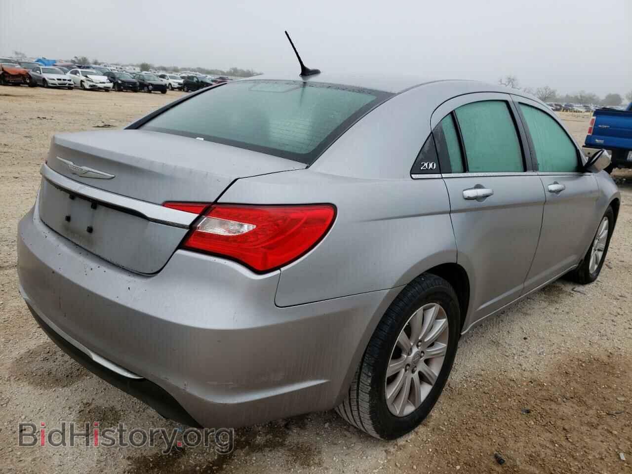 2013 CHRYSLER 200 - VIN: 1C3CCBCG7DN602464 - Фото 4