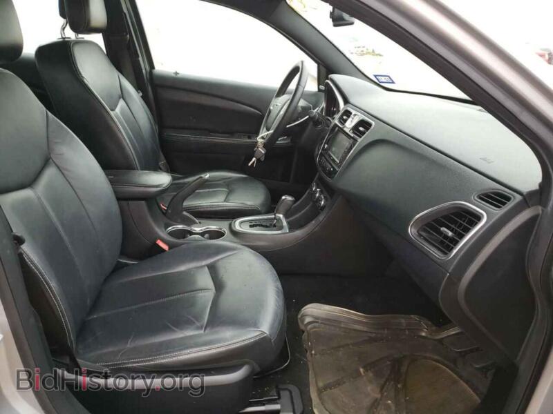 2013 Chrysler 200 (VIN 1C3CCBCG7DN602464) — фото 5 из 10