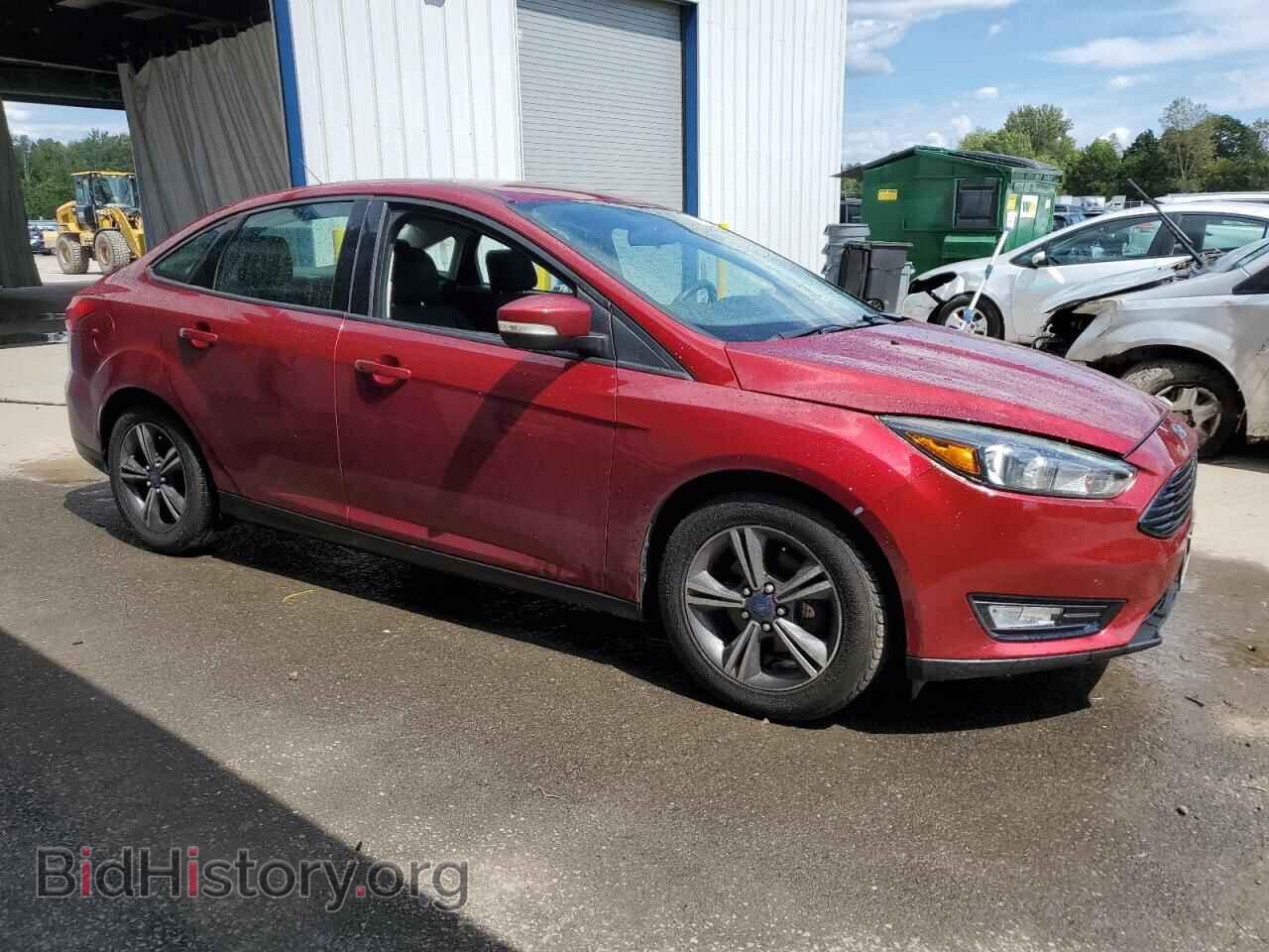 2017 FORD FOCUS - VIN: 1FADP3FE2HL305520 - Photo 4