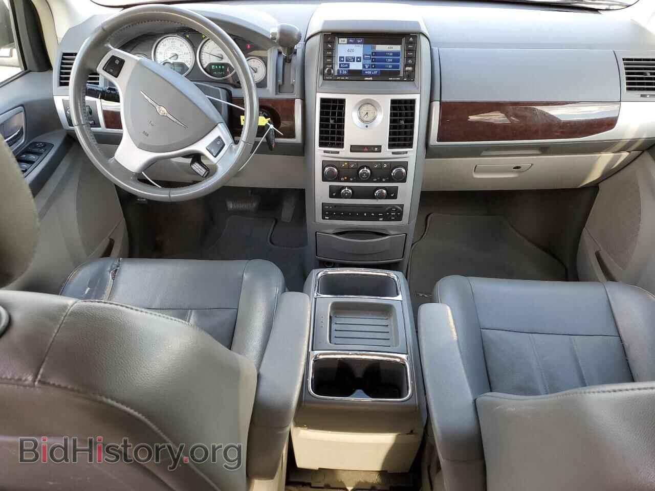 2010 CHRYSLER MINIVAN - VIN: 2A4RR5D19AR500964 - Фото 8